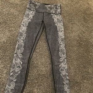 small lululemon full length leggings